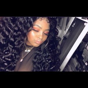 Meet your Posher, Emanye